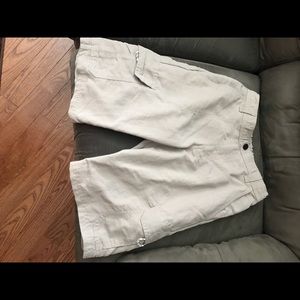 Boys 16R fishing style shorts. Adjustable waist